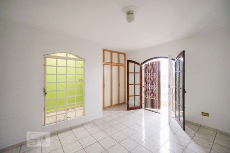 Casa à venda com 120m², 3 quartos e 2 vagas Casa à venda com 120m², 3 quartos e 2 vagasQuarto 3