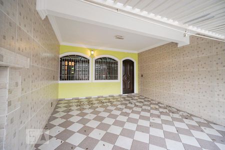 Casa à venda com 120m², 3 quartos e 2 vagas Casa à venda com 120m², 3 quartos e 2 vagasGaragem