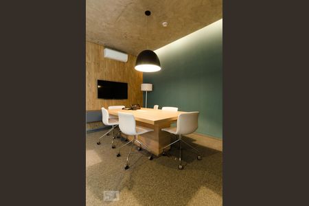 Studio para alugar com 43m², 1 quarto e 1 vagaHome office