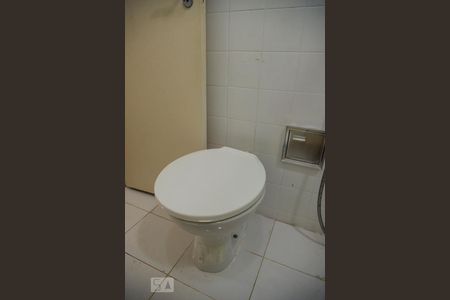 Apartamento à venda com 113m², 3 quartos e sem vagaBanheiro