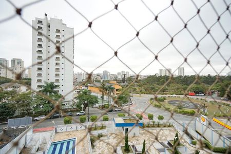 Apartamento à venda com 160m², 3 quartos e 3 vagas Apartamento à venda com 160m², 3 quartos e 3 vagasVista varanda
