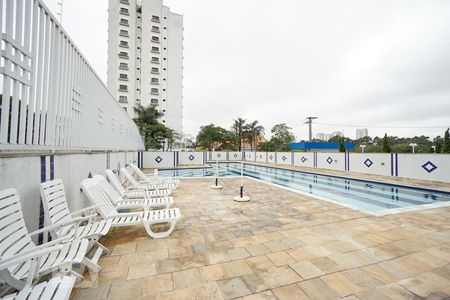 Apartamento à venda com 160m², 3 quartos e 3 vagas Apartamento à venda com 160m², 3 quartos e 3 vagasPiscina