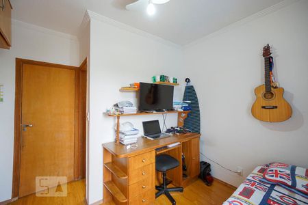 Apartamento à venda com 160m², 3 quartos e 3 vagas Apartamento à venda com 160m², 3 quartos e 3 vagasQuarto 2 suíte