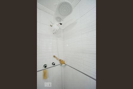 Apartamento à venda com 160m², 3 quartos e 3 vagas Apartamento à venda com 160m², 3 quartos e 3 vagasDetalhe banheiro 1