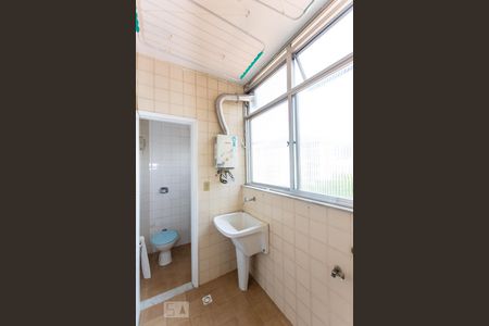 Apartamento para alugar com 116m², 3 quartos e 2 vagas Apartamento para alugar com 116m², 3 quartos e 2 vagasÁrea de Serviço