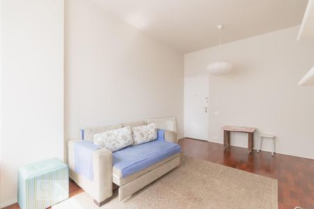 Sala de apartamento para alugar com 2 quartos, 70m² em Laranjeiras, Rio de Janeiro