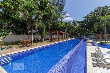 Apartamento para alugar com 78m², 2 quartos e 2 vagasÁrea comum - Piscina