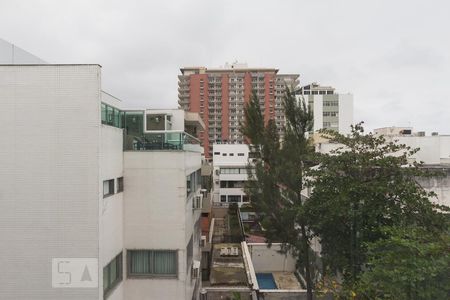 Apartamento para alugar com 78m², 2 quartos e 2 vagasVaranda
