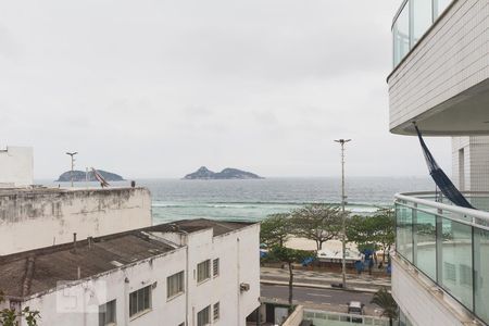 Apartamento para alugar com 78m², 2 quartos e 2 vagasVaranda