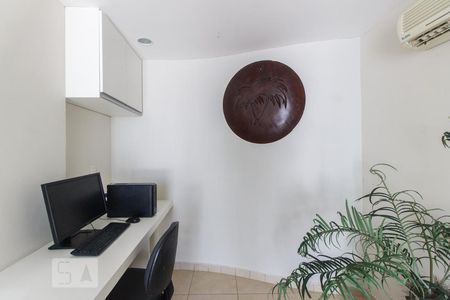 Apartamento para alugar com 78m², 2 quartos e 2 vagasÁrea comum - Business