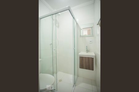 Banheiro de kitnet/studio para alugar com 1 quarto, 17m² em Planalto Paulista, São Paulo