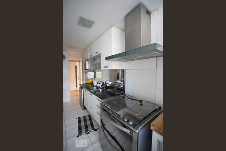 Apartamento à venda com 115m², 3 quartos e 2 vagasCozinha