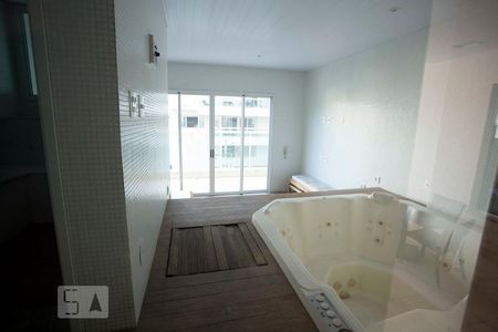 Apartamento à venda com 115m², 3 quartos e 2 vagasSapa com sauna