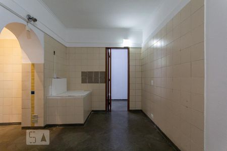 Casa à venda com 225m², 4 quartos e 3 vagas Casa à venda com 225m², 4 quartos e 3 vagasBanheiro da Suíte