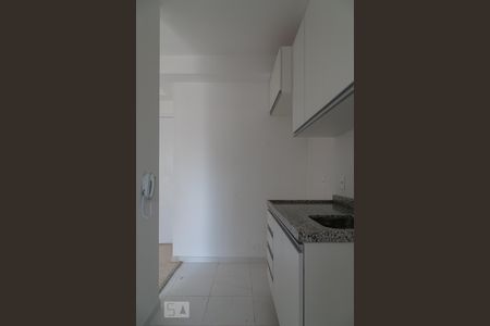 Cozinha de apartamento para alugar com 1 quarto, 34m² em Liberdade, São Paulo