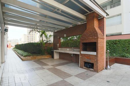 Apartamento à venda com 37m², 1 quarto e 1 vaga Apartamento à venda com 37m², 1 quarto e 1 vagaChurrasqueira