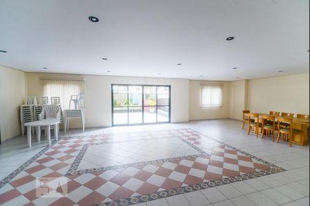 Apartamento à venda com 74m², 3 quartos e 1 vagaÁrea comum - Salão de festas