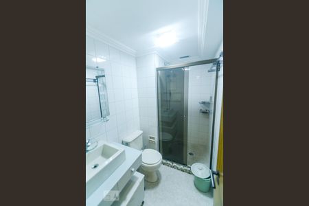 Banheiro de apartamento à venda com 3 quartos, 74m² em Tatuapé, São Paulo