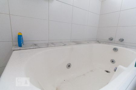 Apartamento para alugar com 151m², 3 quartos e 3 vagasBanheiro do quarto 2