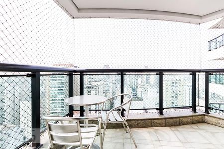 Varanda de apartamento à venda com 2 quartos, 88m² em Paraíso, São Paulo
