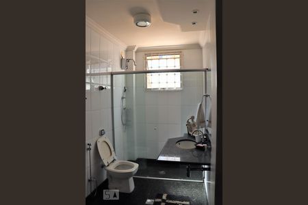 Apartamento à venda com 350m², 4 quartos e 4 vagasBanheiro Social 