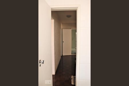 Apartamento à venda com 350m², 4 quartos e 4 vagasCorredor 