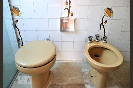 Banheiro Suite  de apartamento à venda com 4 quartos, 350m² em Santo Antônio, Belo Horizonte
