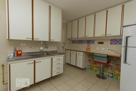 Apartamento para alugar com 96m², 3 quartos e 2 vagasCozinha