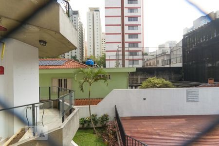 Apartamento para alugar com 96m², 3 quartos e 2 vagasVista da janela do quarto 1