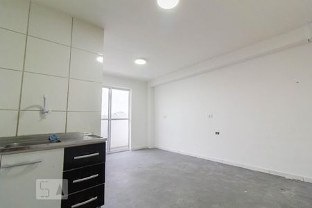 Kitnet/Studio para alugar com 1 quarto, 20m² em Cruzeiro, São José dos Pinhais