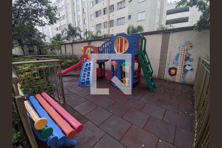 Apartamento para alugar com 44m², 2 quartos e 1 vaga Apartamento para alugar com 44m², 2 quartos e 1 vagaÁrea comum - Playground