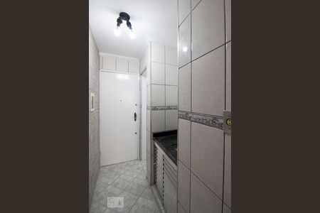 Cozinha de kitnet/studio para alugar com 1 quarto, 30m² em Santa Efigênia, São Paulo