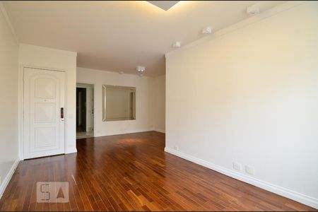 Sala de apartamento para alugar com 3 quartos, 114m² em Cambuí, Campinas