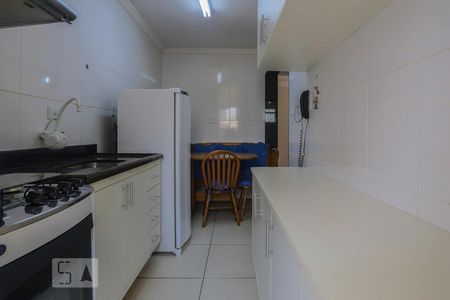 Apartamento à venda com 57m², 2 quartos e 1 vagaCozinha - Armários