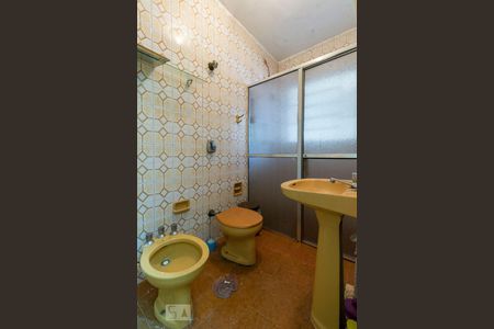 Banheiro de casa para alugar com 2 quartos, 70m² em Jardim Belém, São Paulo