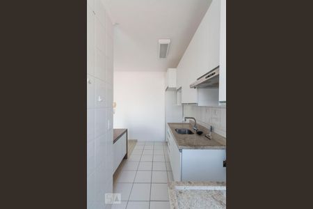 Apartamento à venda com 34m², 1 quarto e 1 vagaCozinha