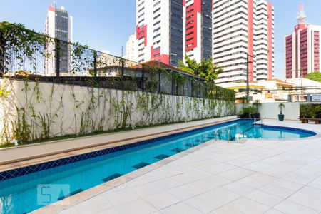 Apartamento à venda com 34m², 1 quarto e 1 vagaPiscina