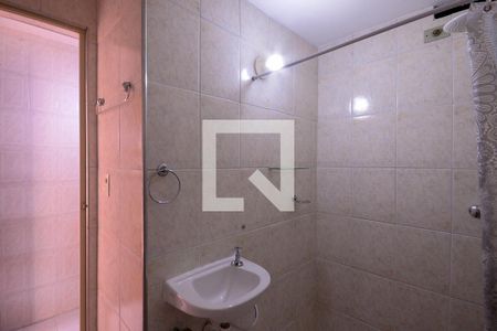 Banheiro  de apartamento para alugar com 1 quarto, 33m² em Aclimação, São Paulo