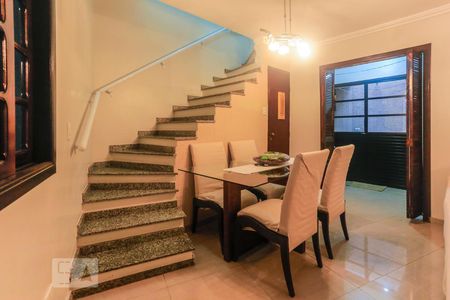 Sala de Jantar de casa para alugar com 3 quartos, 172m² em Vila Monumento, São Paulo