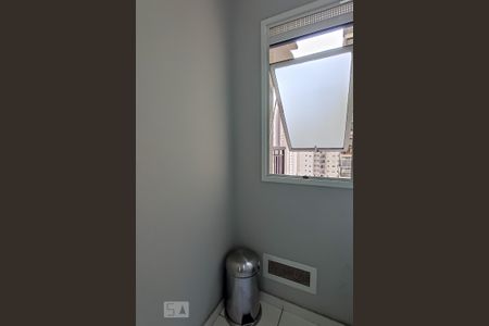 Apartamento para alugar com 69m², 2 quartos e 1 vagaÁrea de serviço