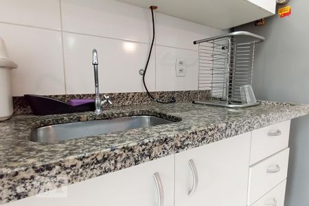 Apartamento para alugar com 69m², 2 quartos e 1 vagaDetalhe cozinha - Pia