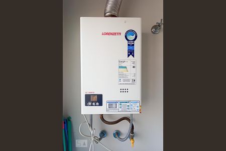 Aquecedor a gás de apartamento para alugar com 2 quartos, 69m² em Jardim Tupanci, Barueri