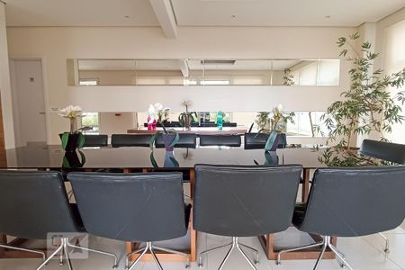 Apartamento para alugar com 69m², 2 quartos e 1 vagaSala de reunião