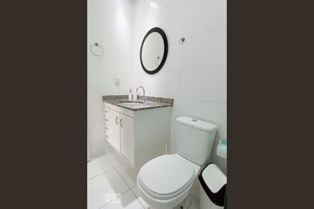 Apartamento para alugar com 69m², 2 quartos e 1 vagaBanheiro da suíte
