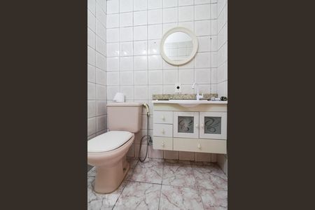 Banheiro de apartamento para alugar com 2 quartos, 48m² em Jaguaré, São Paulo