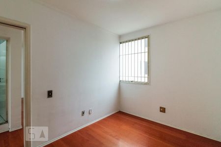 Quarto 1 de apartamento para alugar com 2 quartos, 48m² em Jaguaré, São Paulo