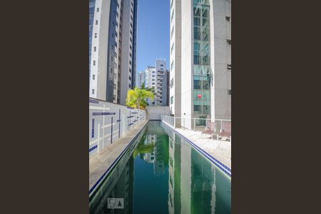 Apartamento para alugar com 60m², 1 quarto e 1 vaga Apartamento para alugar com 60m², 1 quarto e 1 vagaPiscina