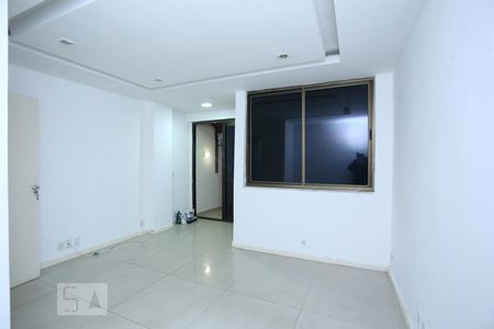 Sala de kitnet/studio à venda com 1 quarto, 55m² em Copacabana, Rio de Janeiro