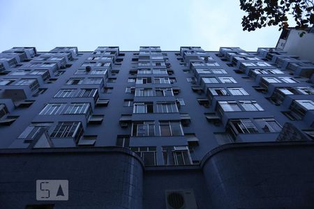 Fachada de kitnet/studio à venda com 1 quarto, 55m² em Copacabana, Rio de Janeiro