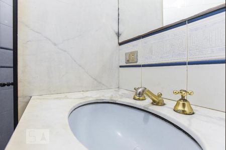 Apartamento à venda com 140m², 3 quartos e 2 vagas Apartamento à venda com 140m², 3 quartos e 2 vagasBanheiro